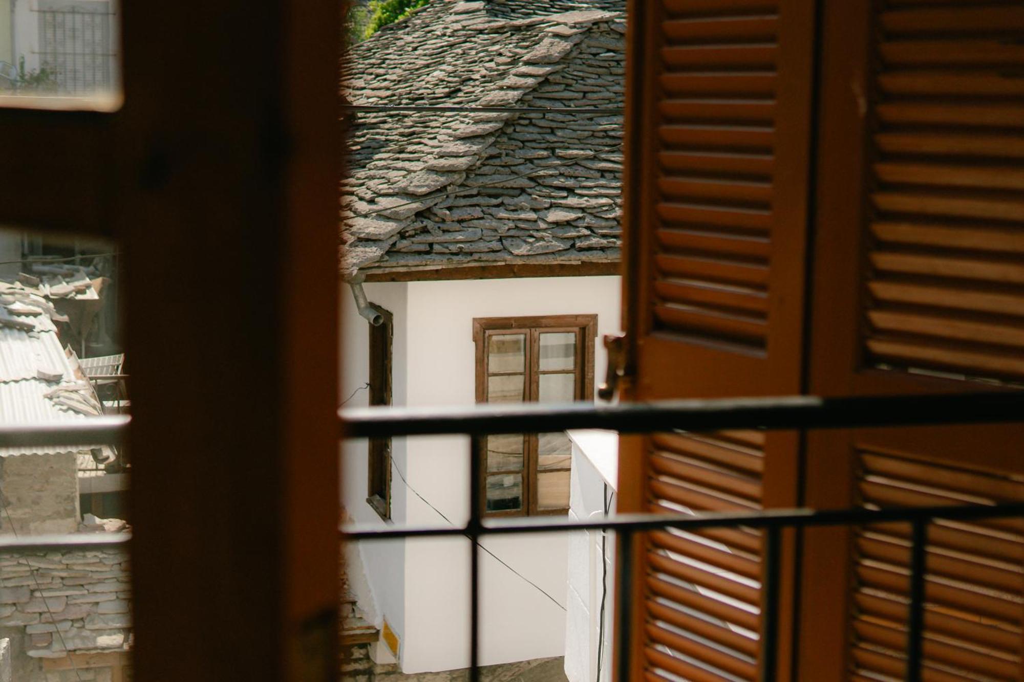 Petrichor Hotel Gjirokaster Exterior photo